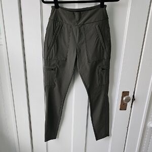 Athleta Headlands Hybrid Cargo Pants